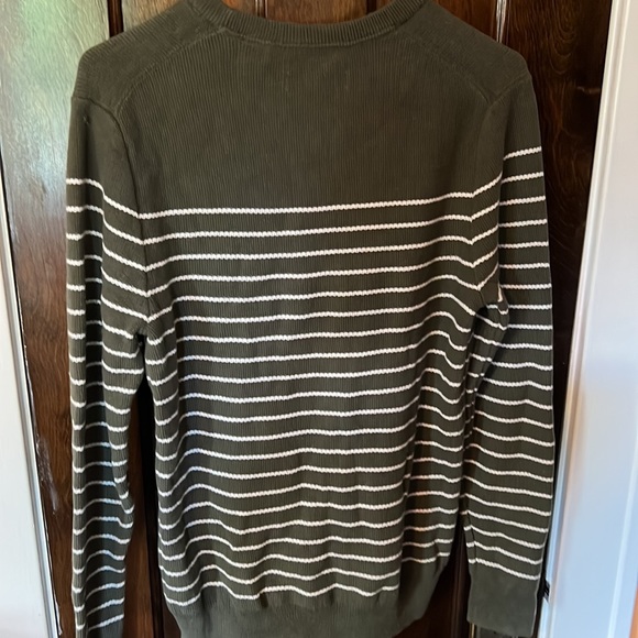 Dark Green and white striped sweater Good threads XS - Picture 4 of 4